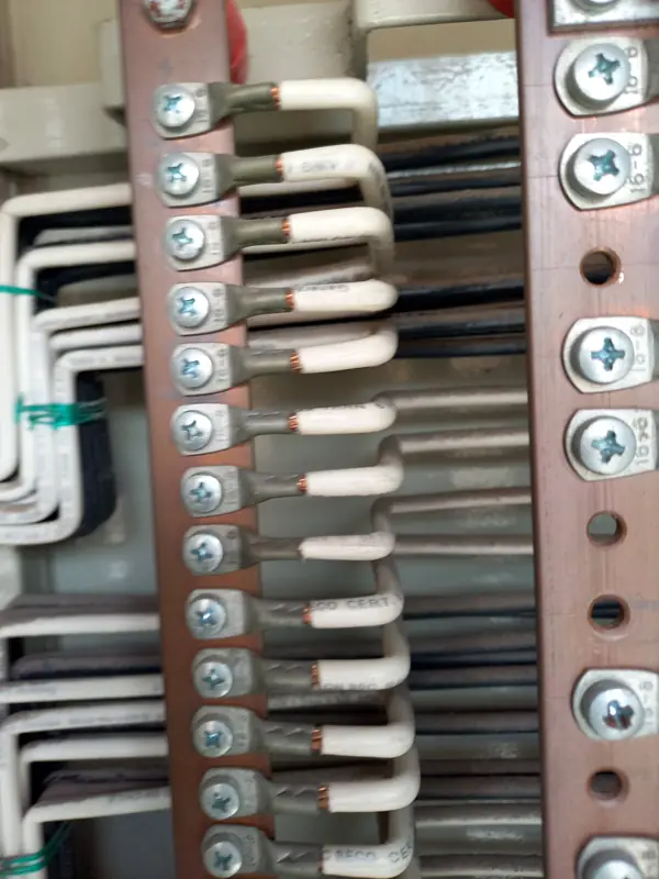 Tablero eléctrico: El Portal de San Isidro