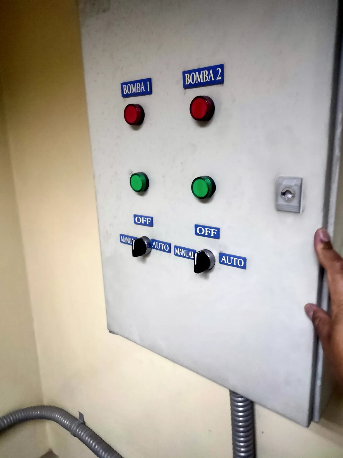 Panel mando doble bomba IESS