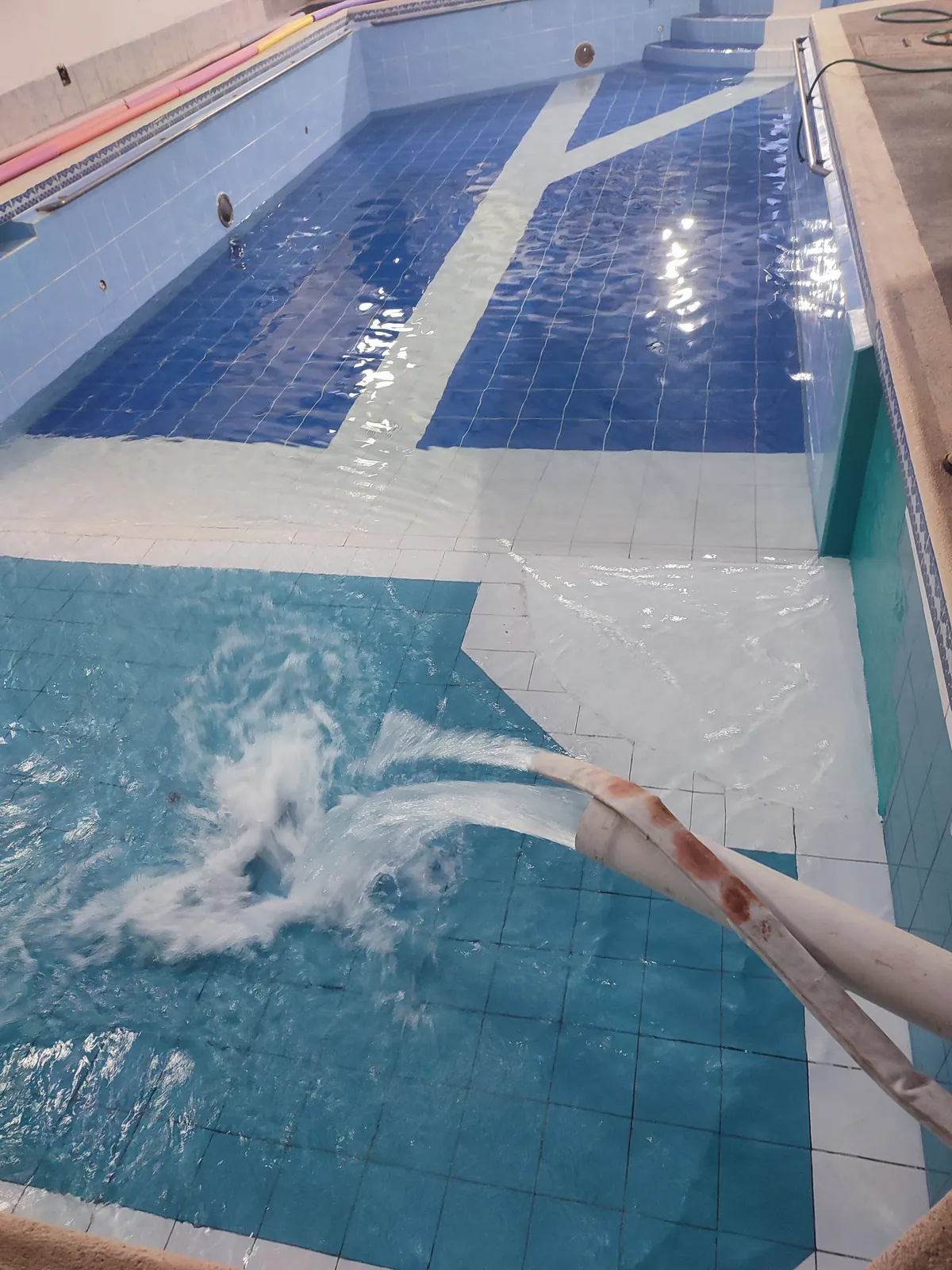 Llenado piscina sistema hidráulico Terra Club