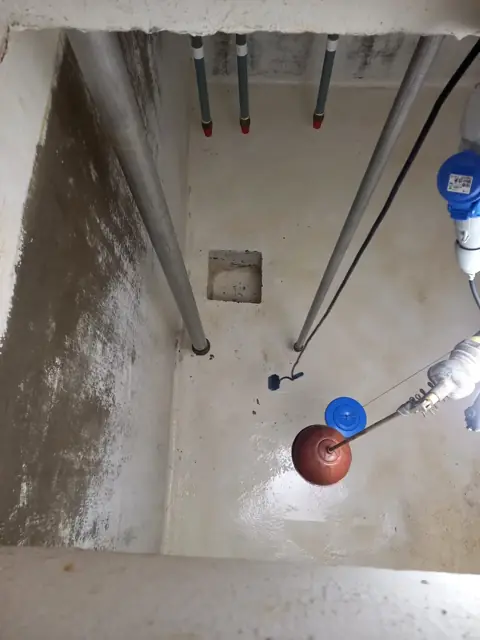 Cisterna Atika limpia