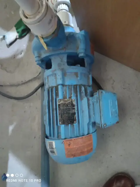 Bomba Pedrollo IESS Granados